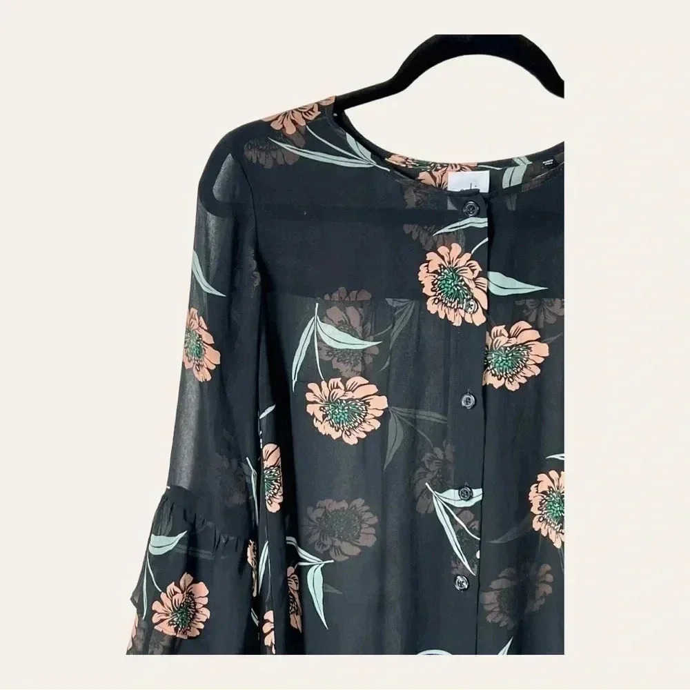 0508w. Cabi Sheer Top With Flutter 3/4 Sleeves Fl… - image 5